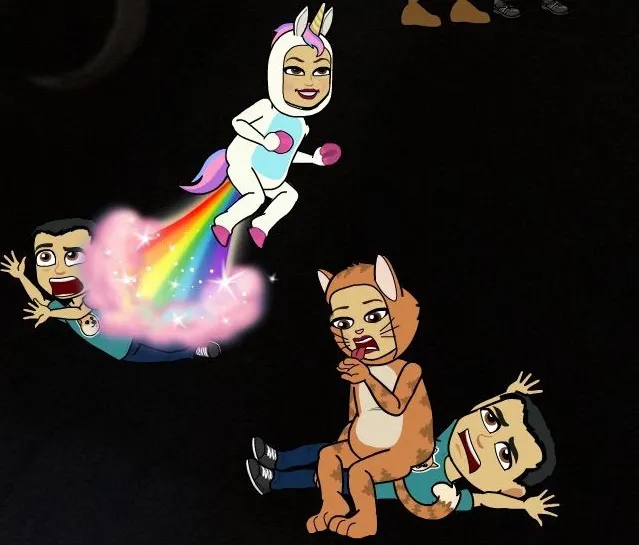 Here's How To Use Snapchat's Mix & Match Bitmoji Outfits To Get Creative