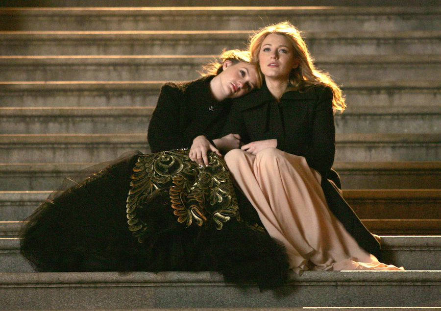 Gossip Girl Reboot In The Works 8 Burning Questions We Still Have After The Original Ended Young Hollywood