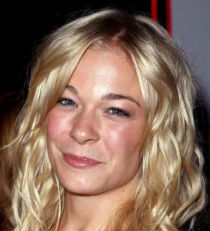 LeAnn Rimes staging tornado benefit | Young Hollywood