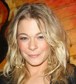 Leann Rimes set to tell-all about affair and divorce - report | Young ...