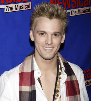 Aaron Carter invites fans to birthday party