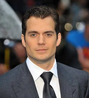 Henry Cavill Girlfriend – Kaley Cuoco Big Bang Theory split