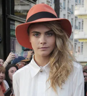 Dkny cara discount delevingne hat