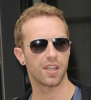 Chris Martin moves in across the street from Paltrow | Young Hollywood