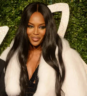 Late Naomi Campbell barely makes live TV taping | Young Hollywood