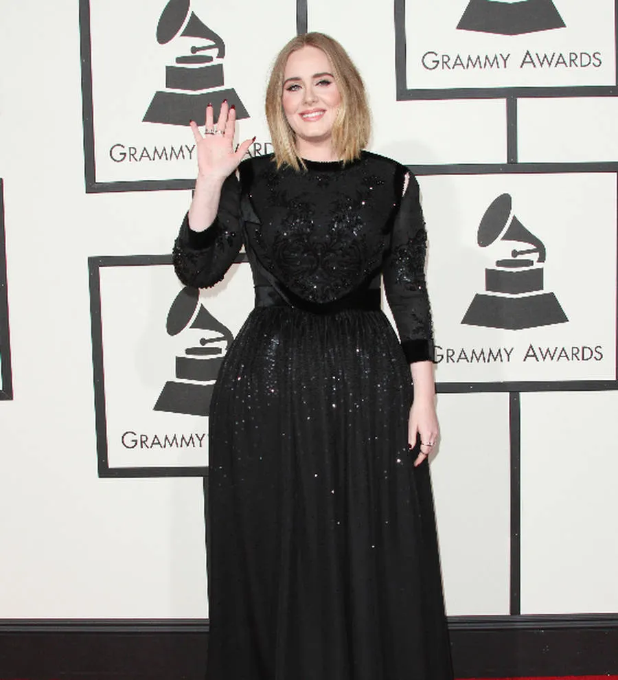 Adele explains technical difficulties at Grammys | Young Hollywood