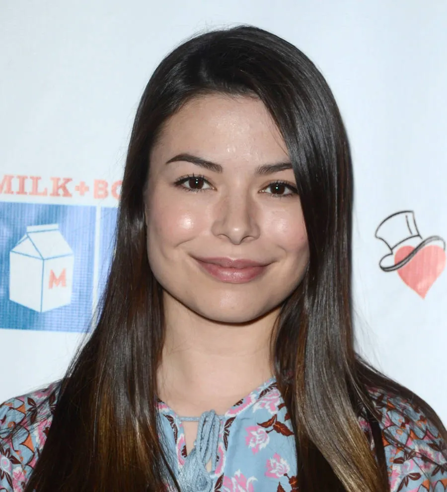 Miranda Cosgrove At Arrivals For Penelope Premiere, Dga Director'S