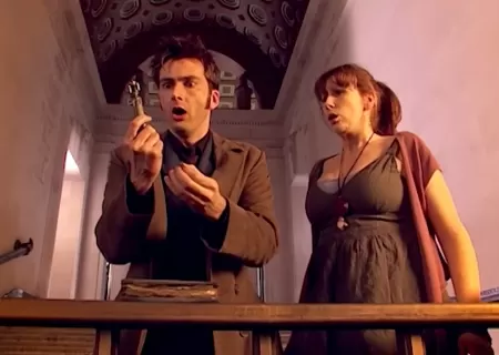 CHRISTINA AGUILERA TAKING ACTION AFTER SEMI-NUDE PHOTOS LEAK ONTO WEB