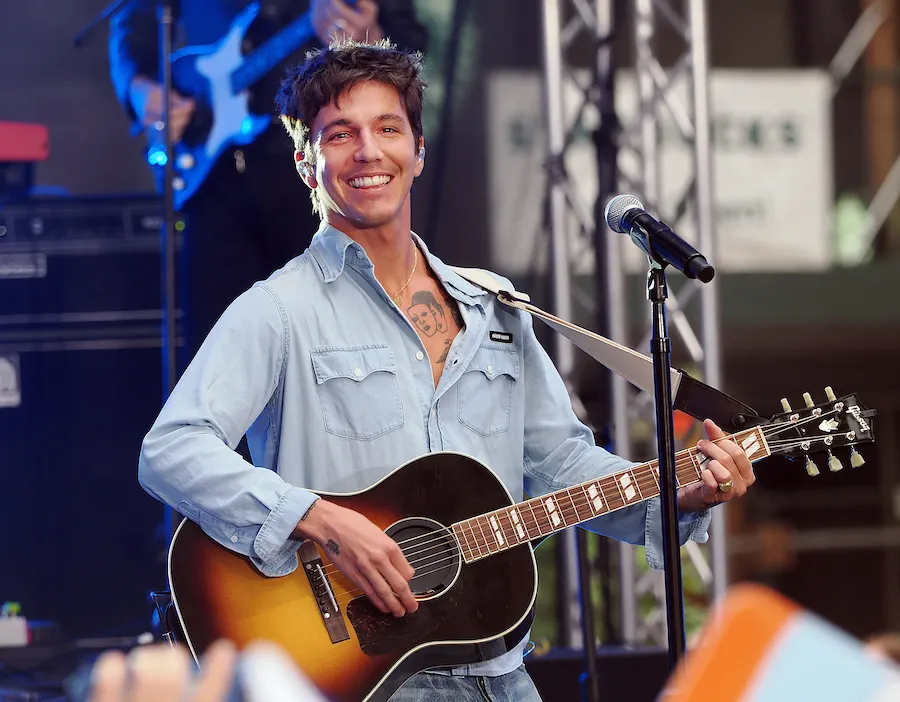 Role Model live performance