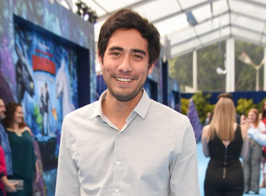 VIRAL ALERT: Zach King | Young Hollywood