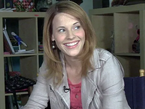 On Set With "Switched at Birth" Stars Young Hollywood