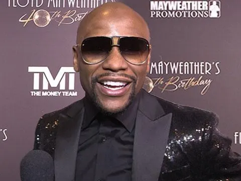 Floyd Mayweather Family Affair | Young Hollywood